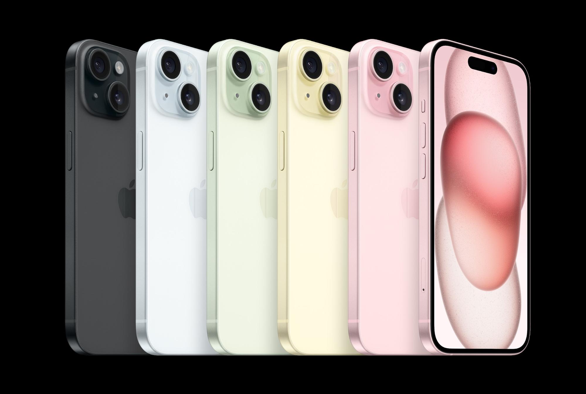 Đánh giá iPhone 15 và iPhone 13 mini về bảng màu, iPhone 13 mini với nhiều tông màu nóng và sắc độ đậm